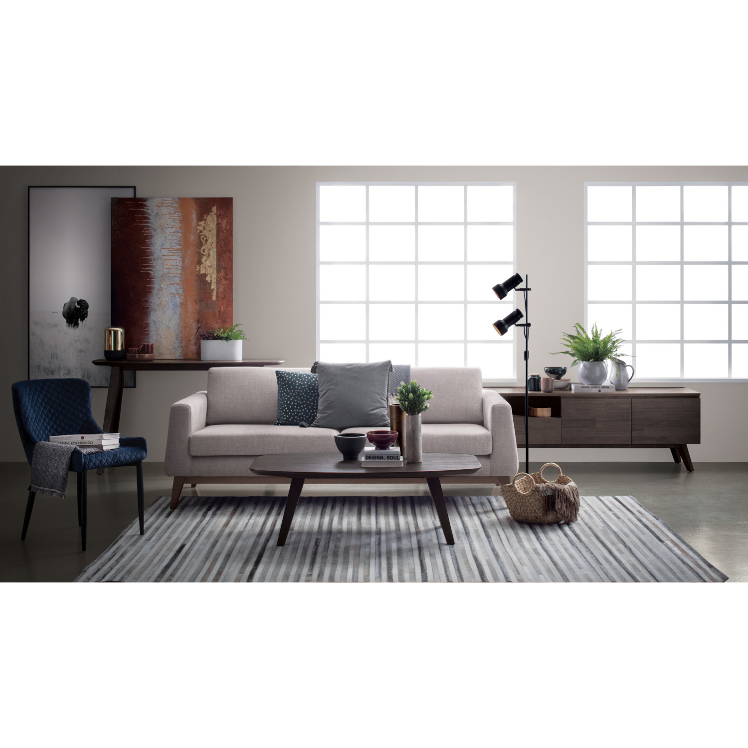 DABNEY COFFEE TABLE 1803 (#) DABNEY COFFEE TABLE 1803 (#)