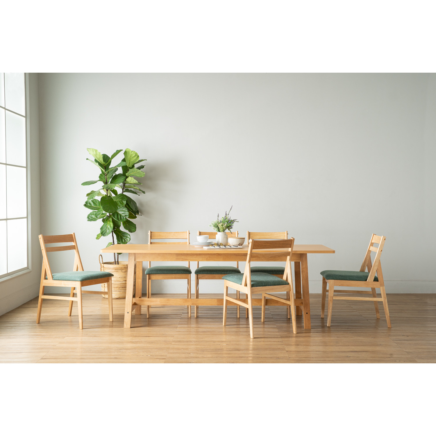 147009/241524 1+8 HAYNES DINING TABLE WITH BLANE DINING CHAIR 147009/241524 1+8 HAYNES DINING TABLE WITH BLANE DINING CHAIR