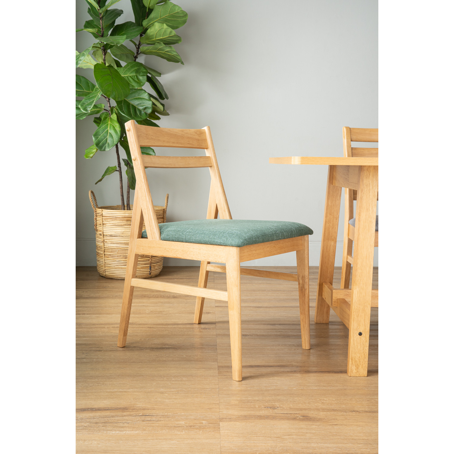 147009/241524 1+8 HAYNES DINING TABLE WITH BLANE DINING CHAIR 147009/241524 1+8 HAYNES DINING TABLE WITH BLANE DINING CHAIR