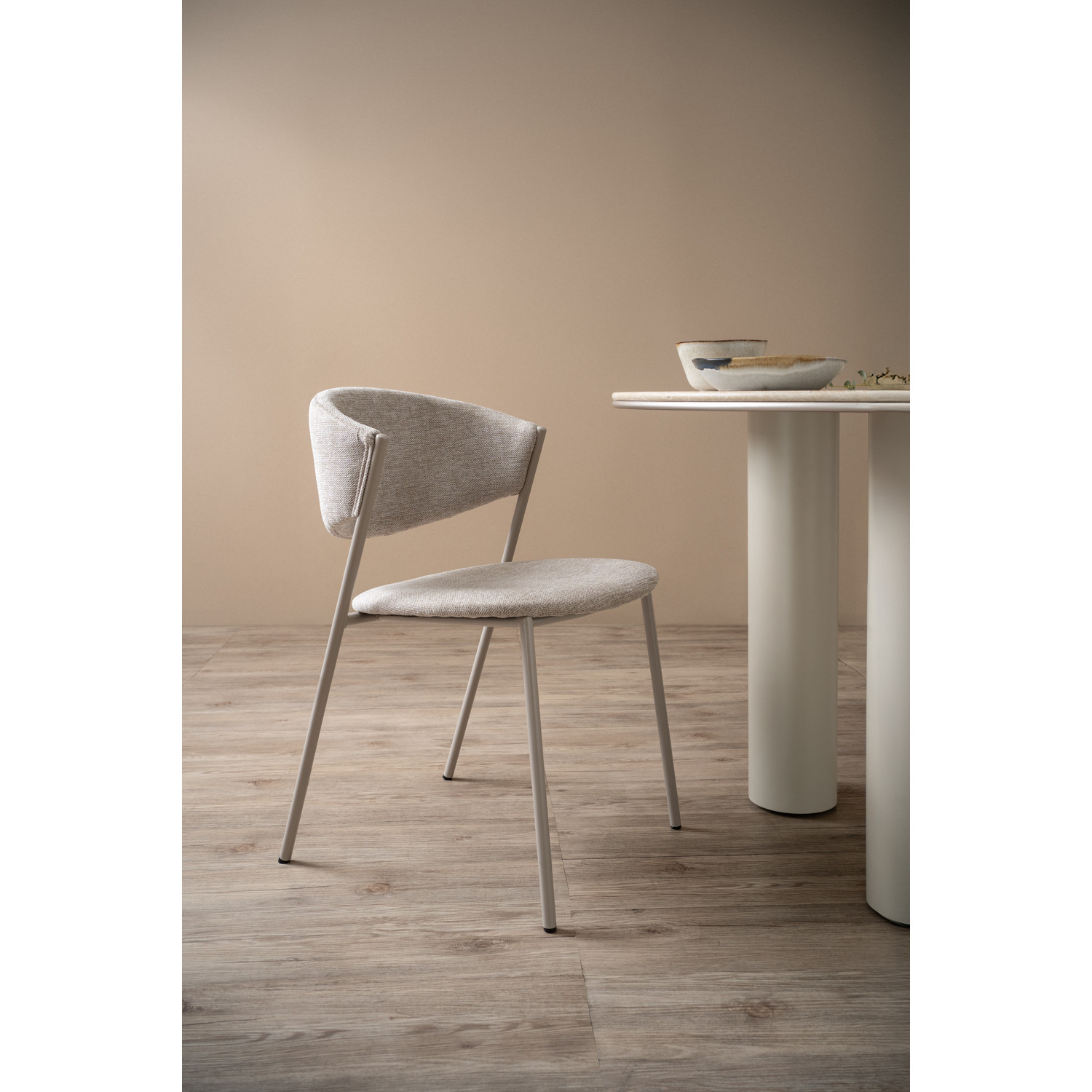 144103/241648 1+4 HIRI DINING TABLE WITH KORY DINING CHAIR 144103/241648 1+4 HIRI DINING TABLE WITH KORY DINING CHAIR